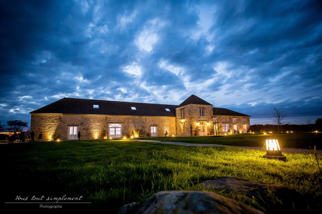 Yourte Nomade-Lodge Les Ecrennes Exteriér fotografie